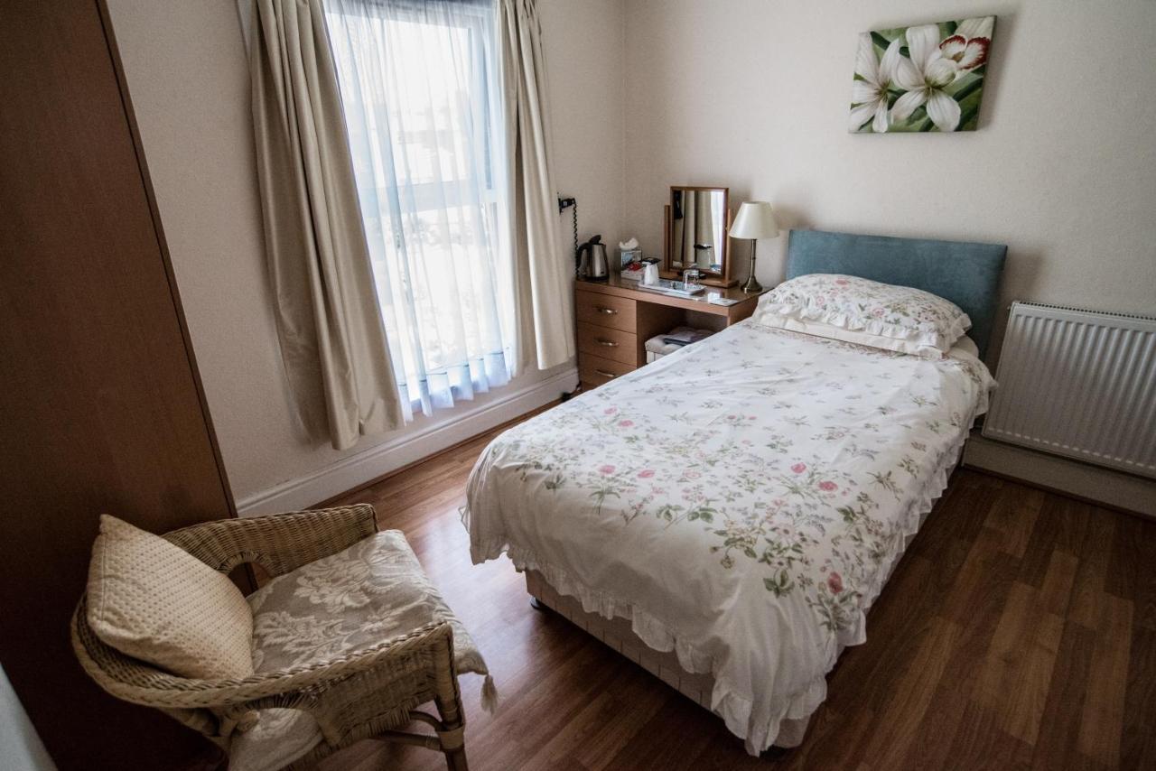 Holcombe Guest House Barnetby le Wold ภายนอก รูปภาพ